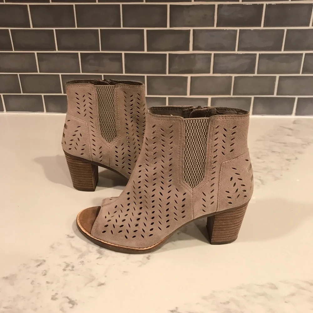 Toms Women’s Majorca Peep Toe Bootie - Picture 1 of 6